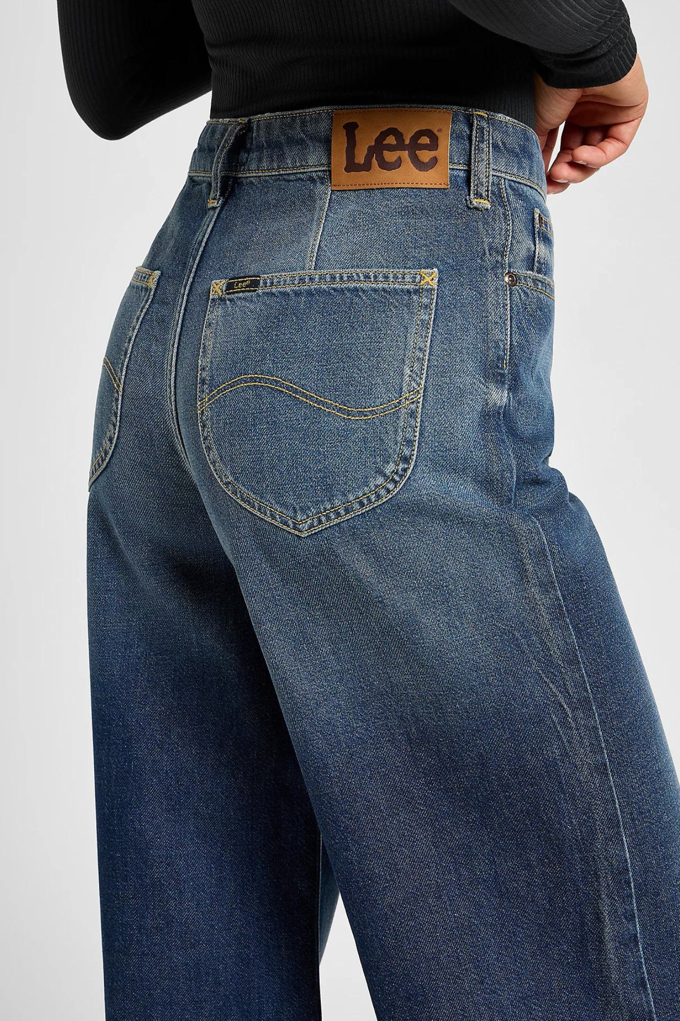 STELLA A LINE JEANS - SHARED INTEREST