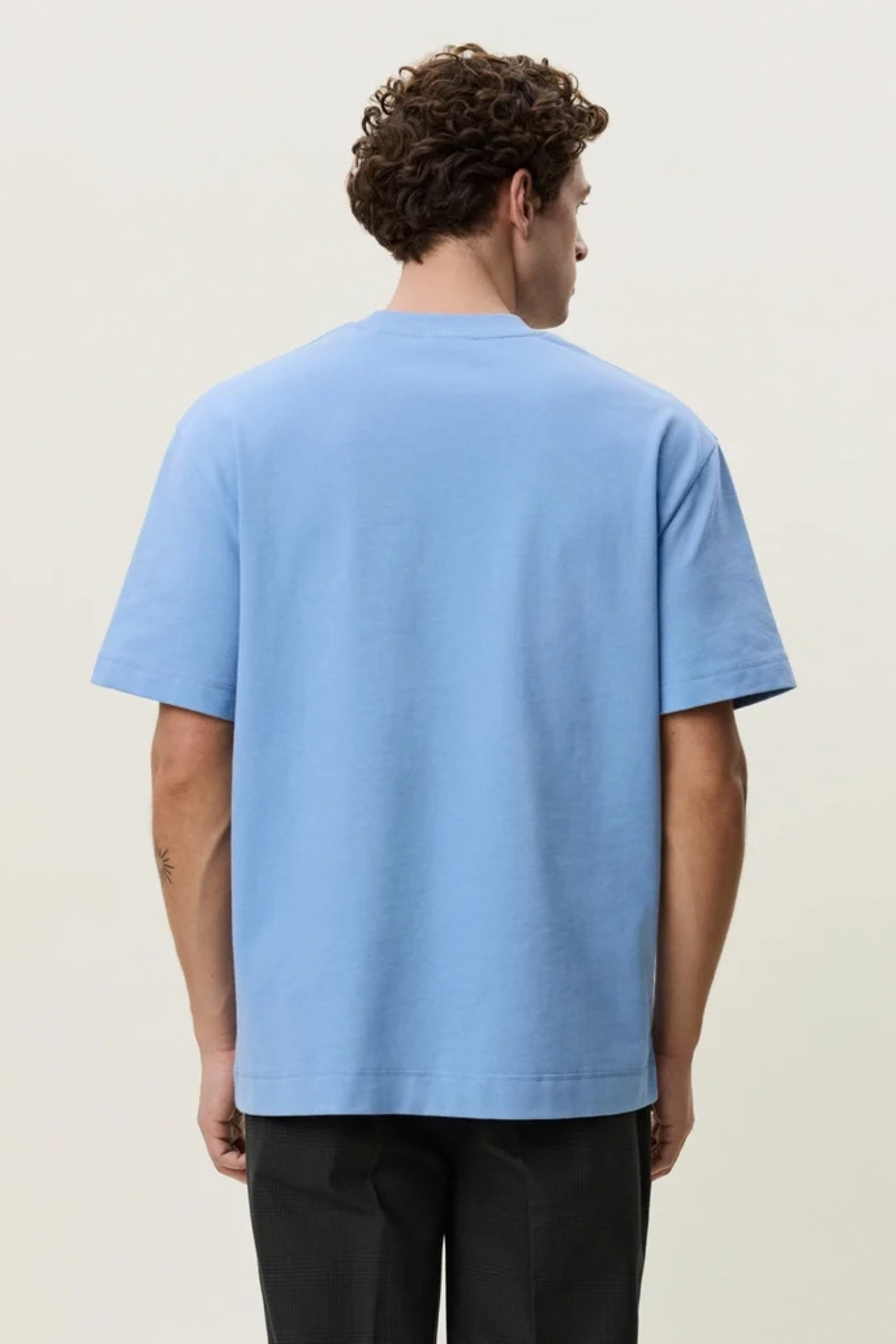 HEAVYWEIGHT T-SHIRT - ALLURE