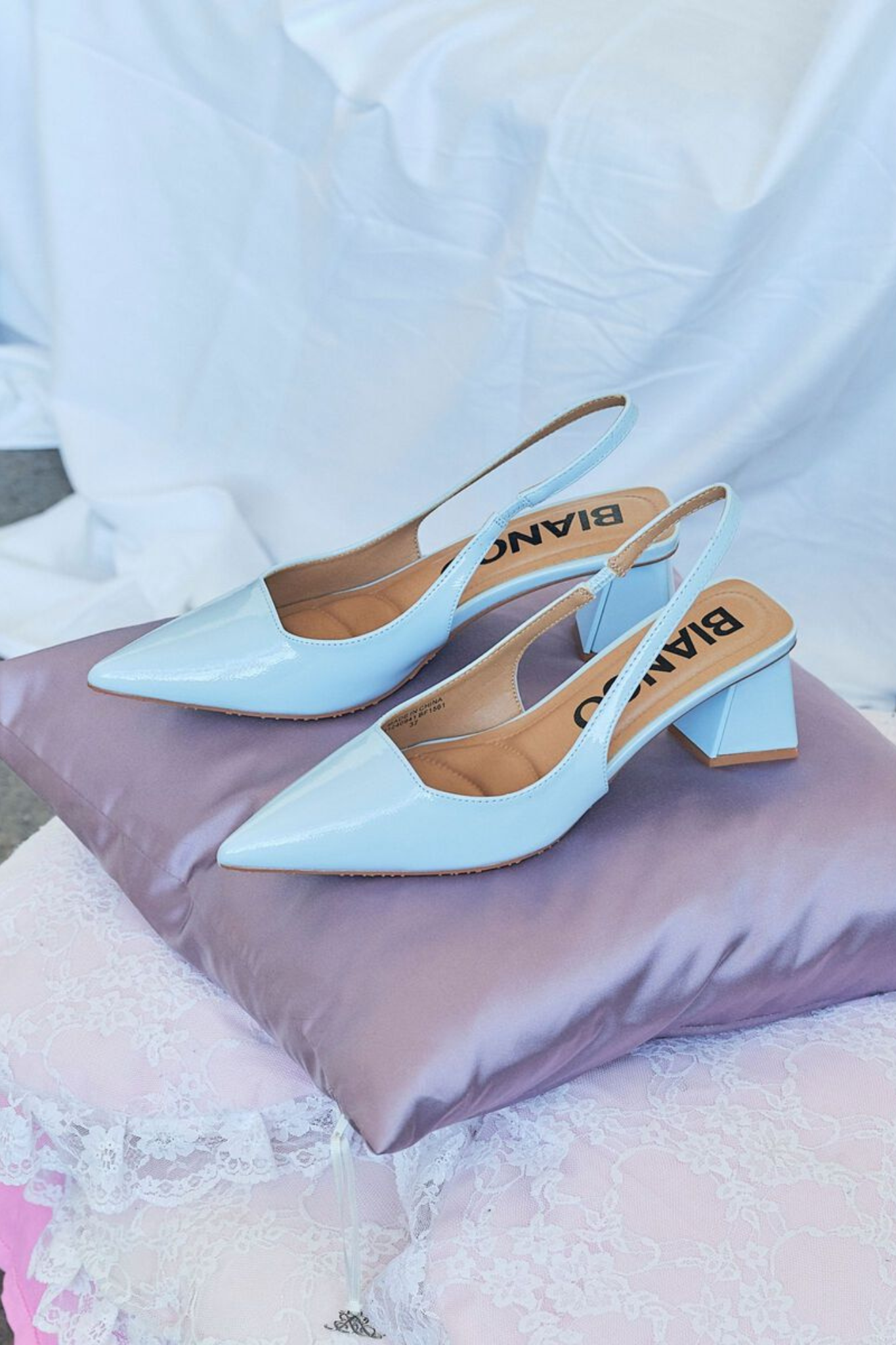 MARALYN SLINGBACK PATENT SHOES - SKY BLUE