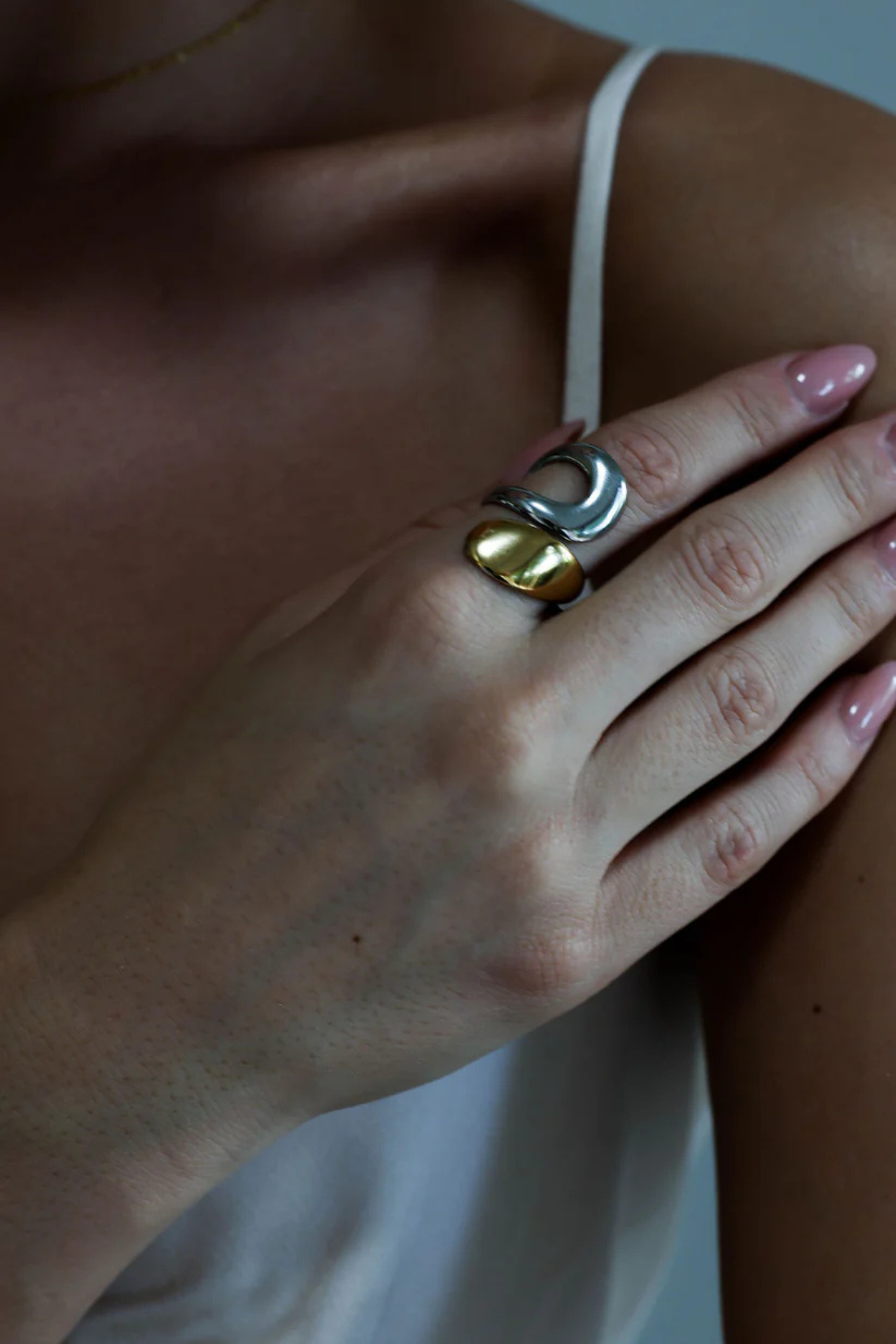 ROSA RING - GOLD