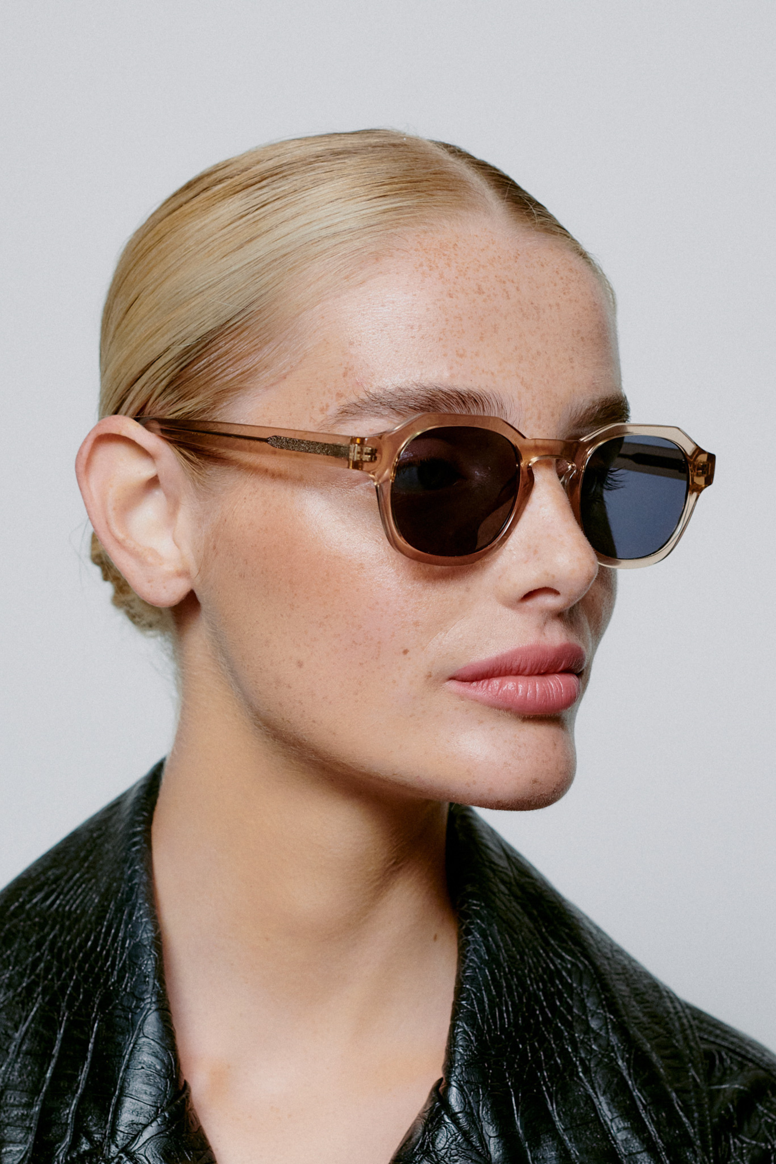 ZAN SUNGLASSES - CHAMPAGNE