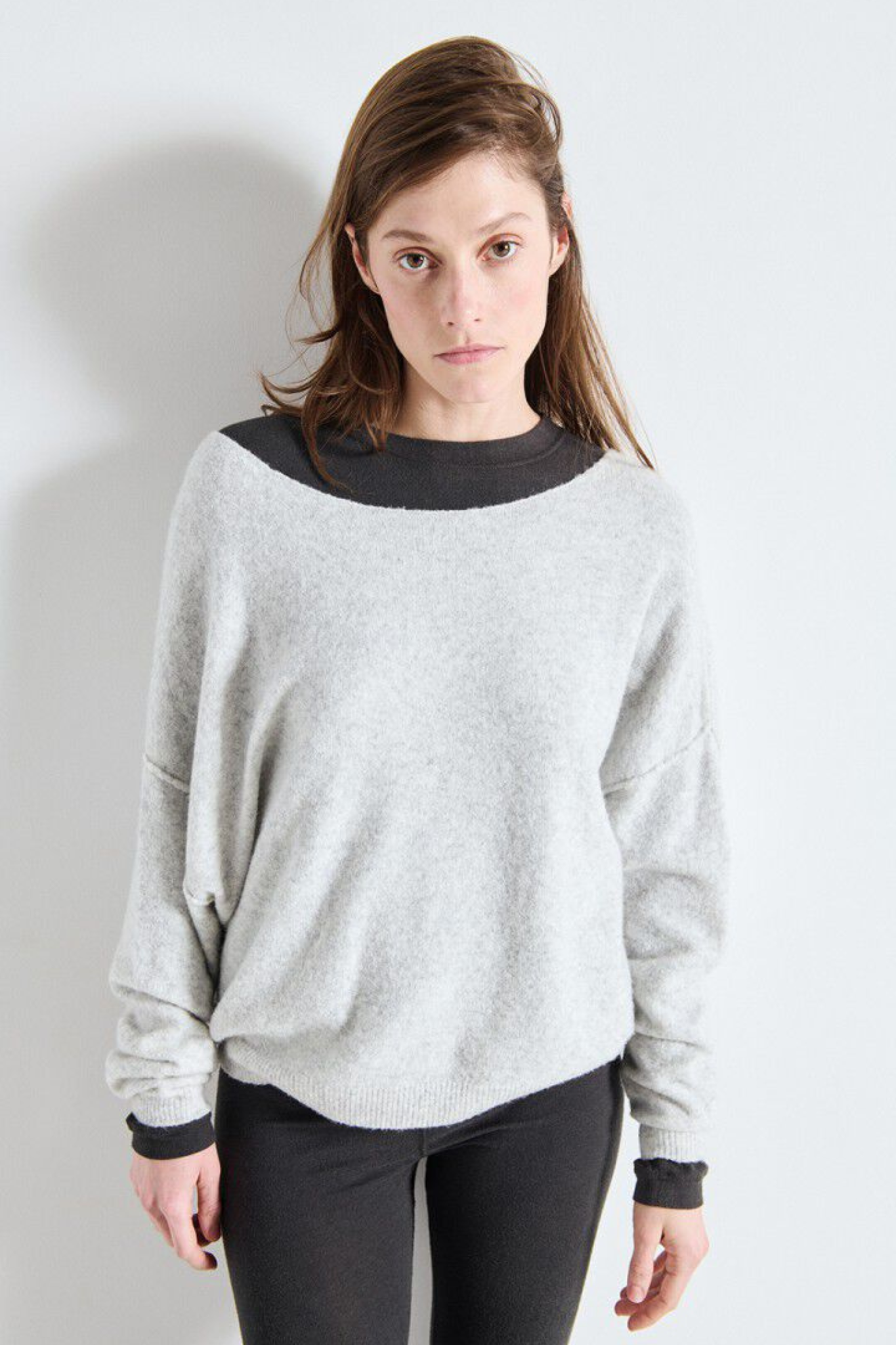 DAMSVILLE SWEATER - HEATHER GREY
