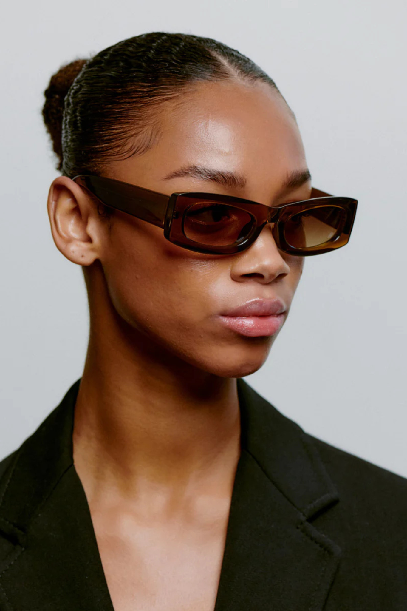 FRIDA SUNGLASSES - SMOKE TRANSPARENT