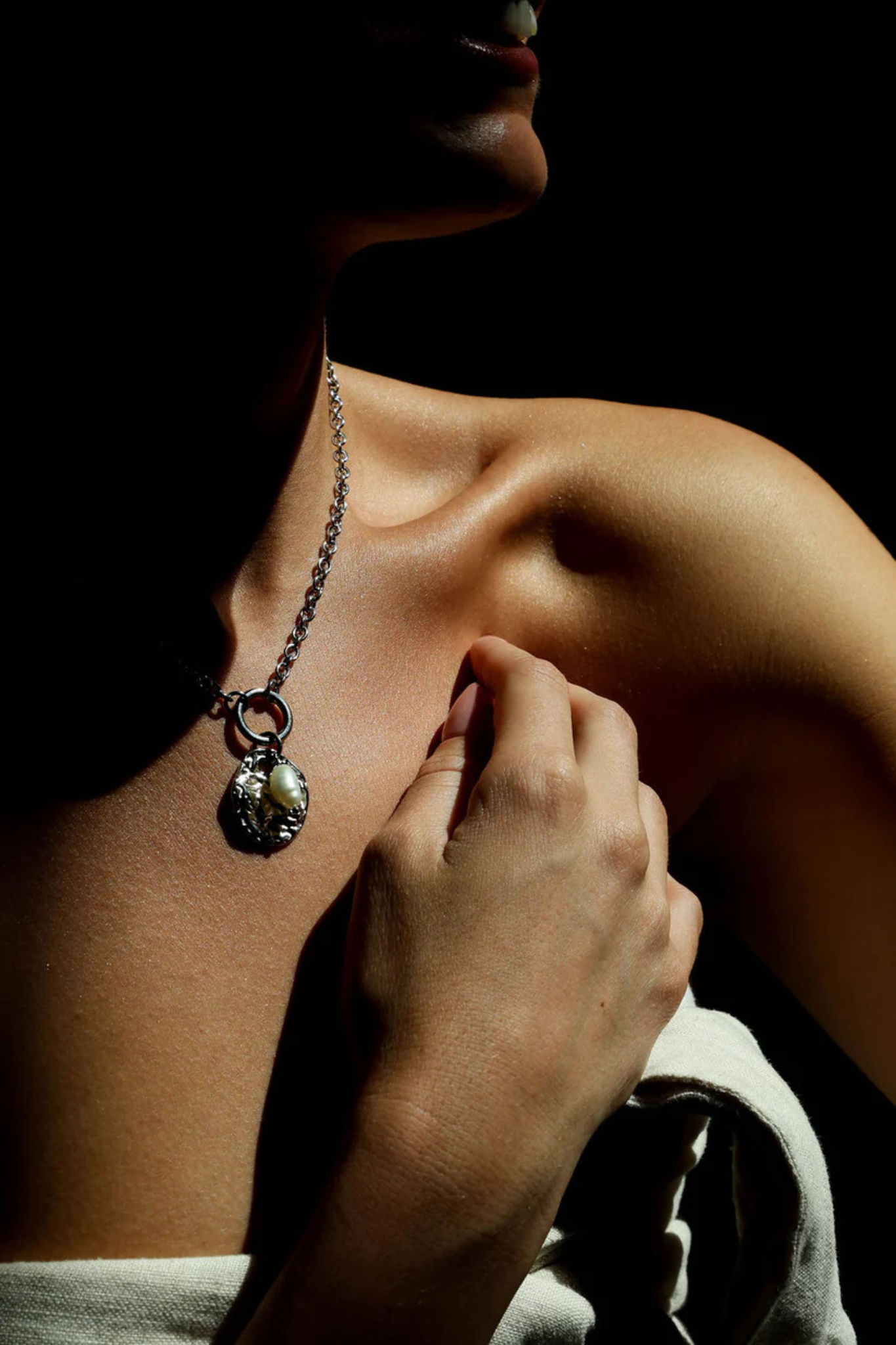 AURELIE NECKLACE - SILVER