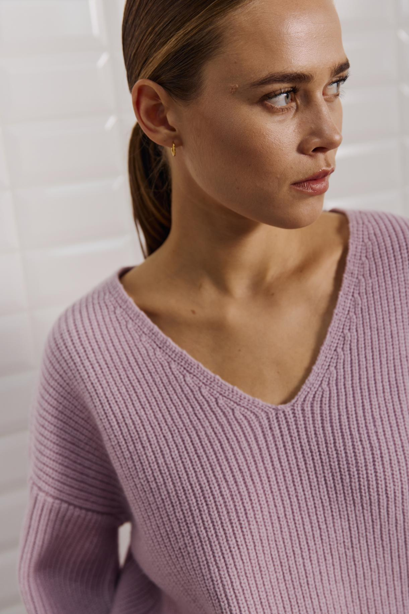 APRIL HS V-NECK PULLOVER - LAVENDER SKY