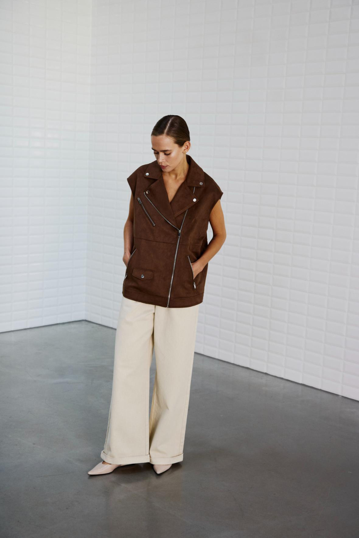 ANALINA VEGAN SUEDE VEST - SQUIRREL BROWN