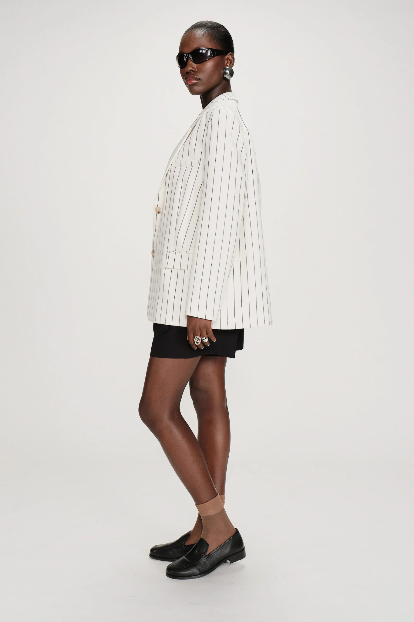 VELVET BLAZER - WHITE