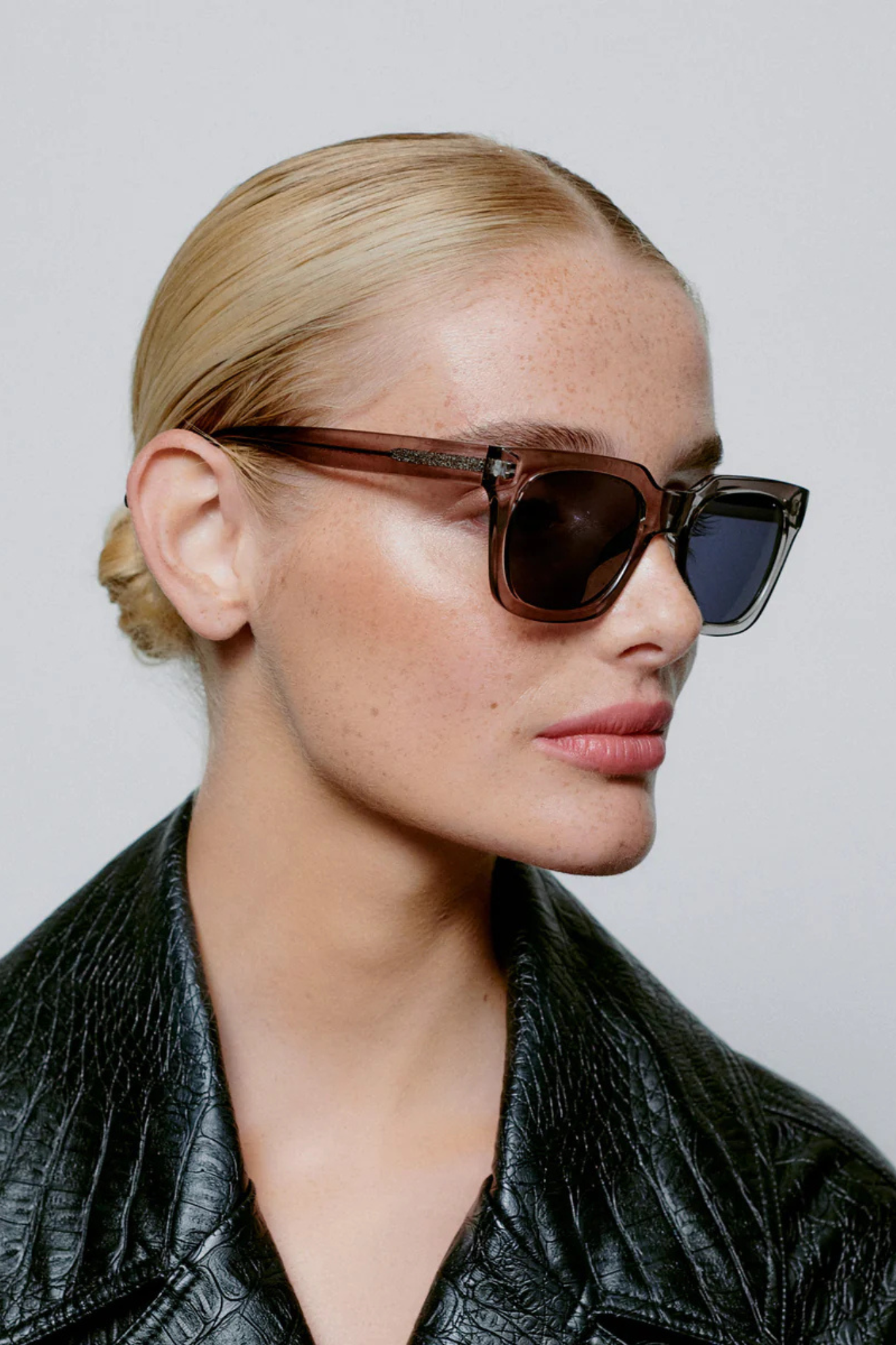 NANCY SUNGLASSES - GREY TRANSPARENT