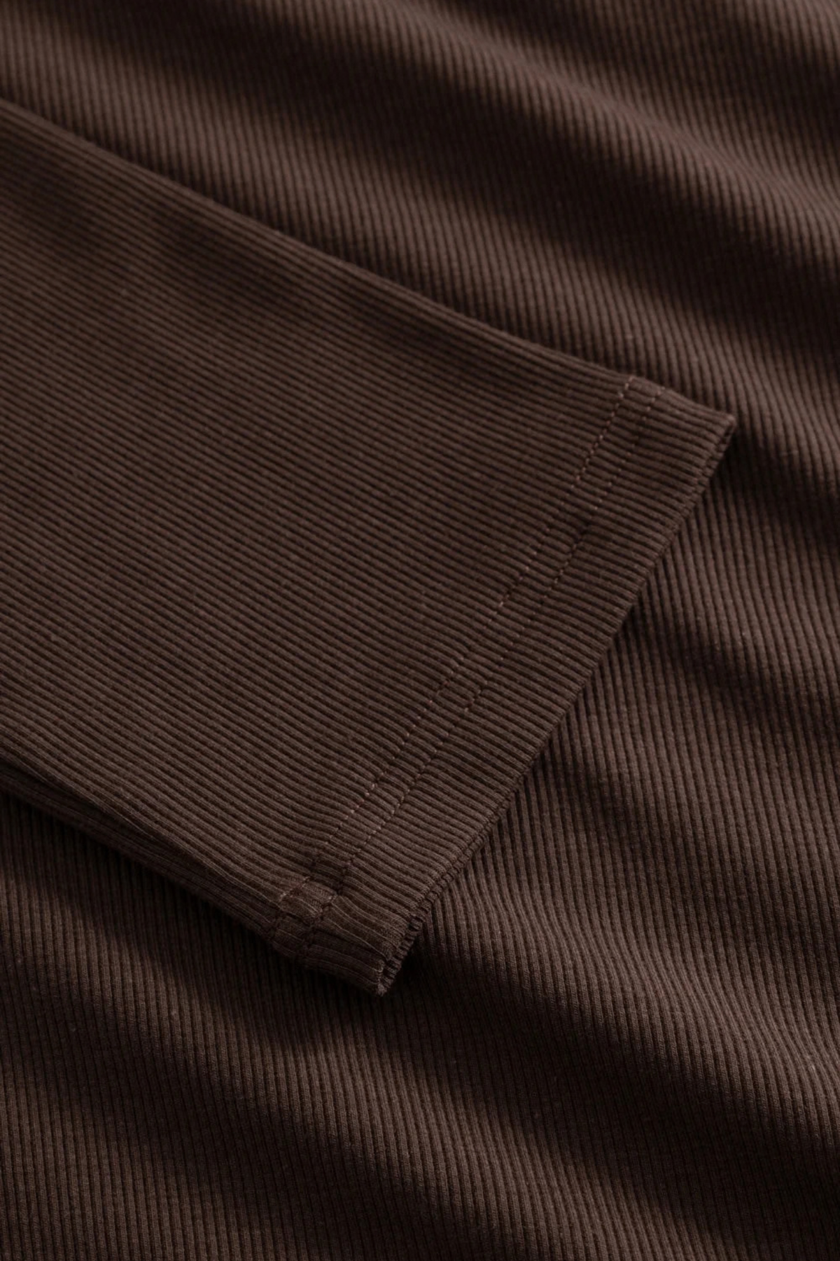 NIKEETA TOP - CHOCOLATE