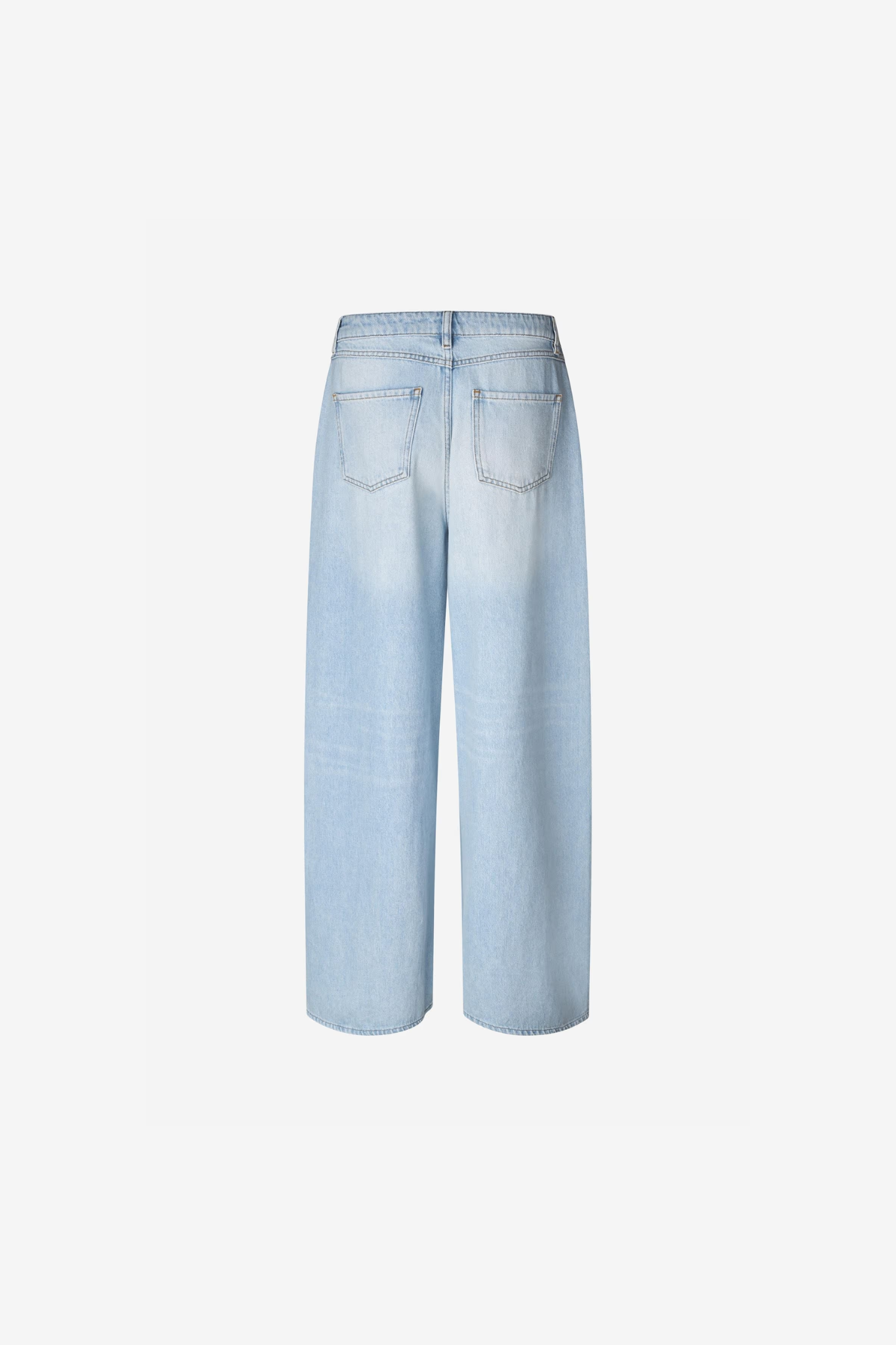 BECKETT JEANS - FADED SPRING BLUE