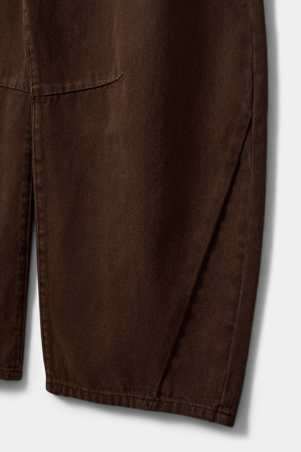 TOMAR JEANS - DARK BROWN