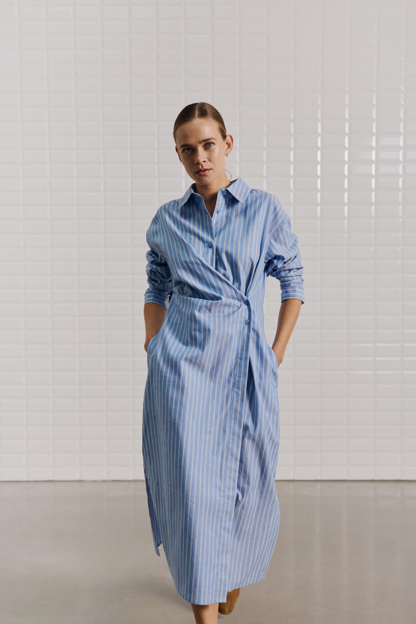 MESA STRIPED LS MIDI DRESS - BLUE/BROWN PINSTRIPE