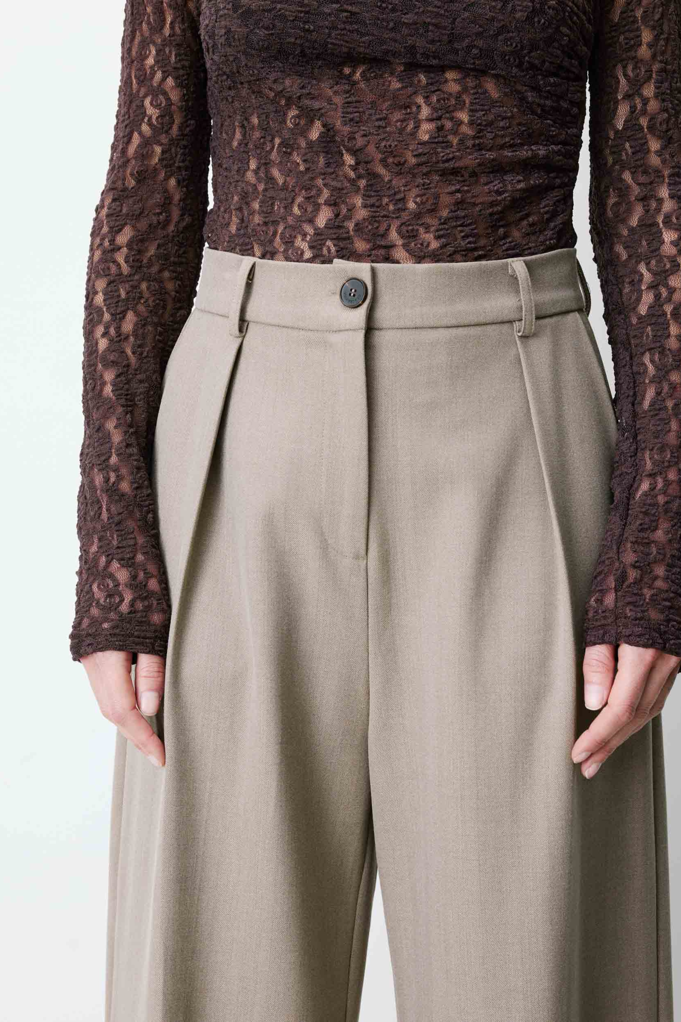 ATLANTIS PANTS - BEIGE