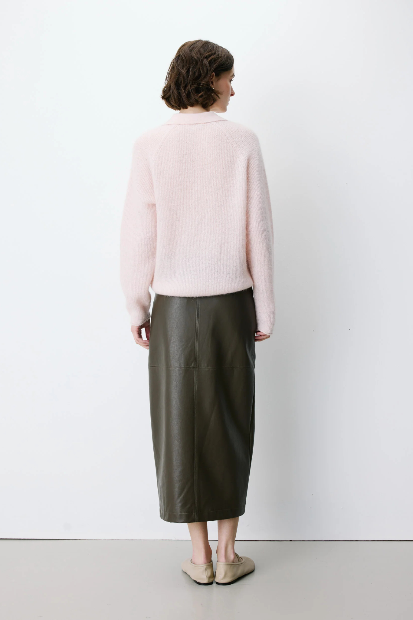 ALEVAN PULL - NUDE