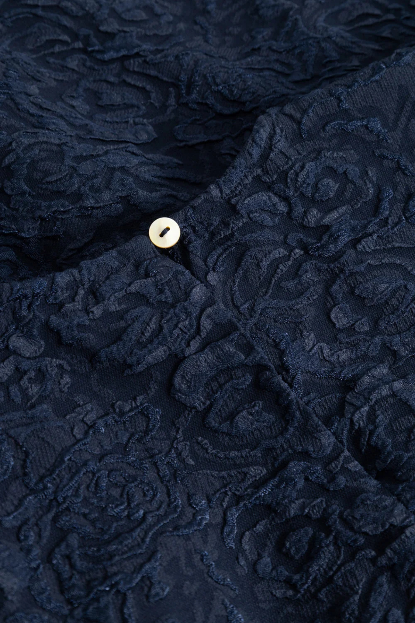 SHELLY BLOUSE - NAVY BLUE