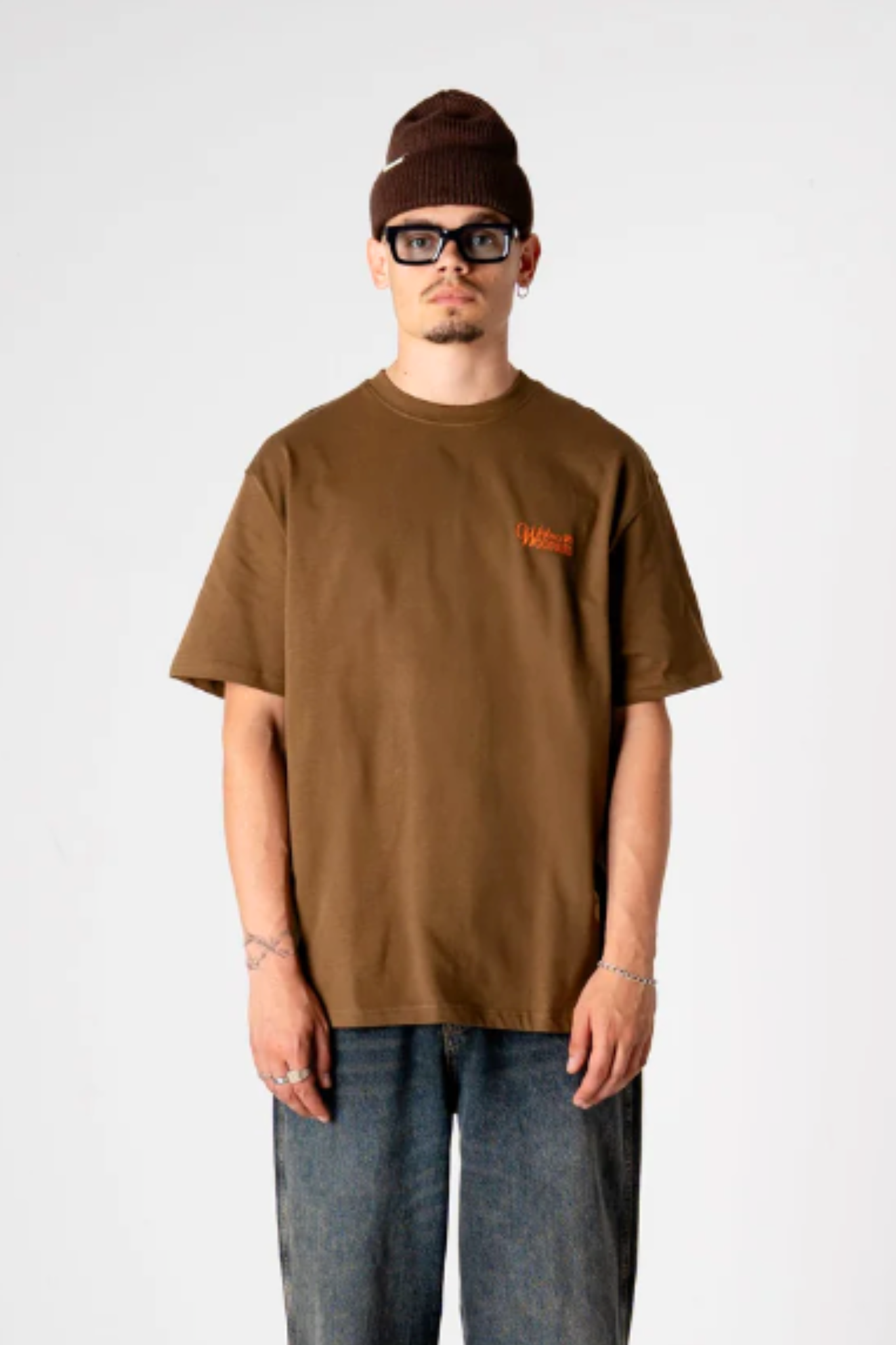 BAINE FLOWER TEE - DARK BROWN