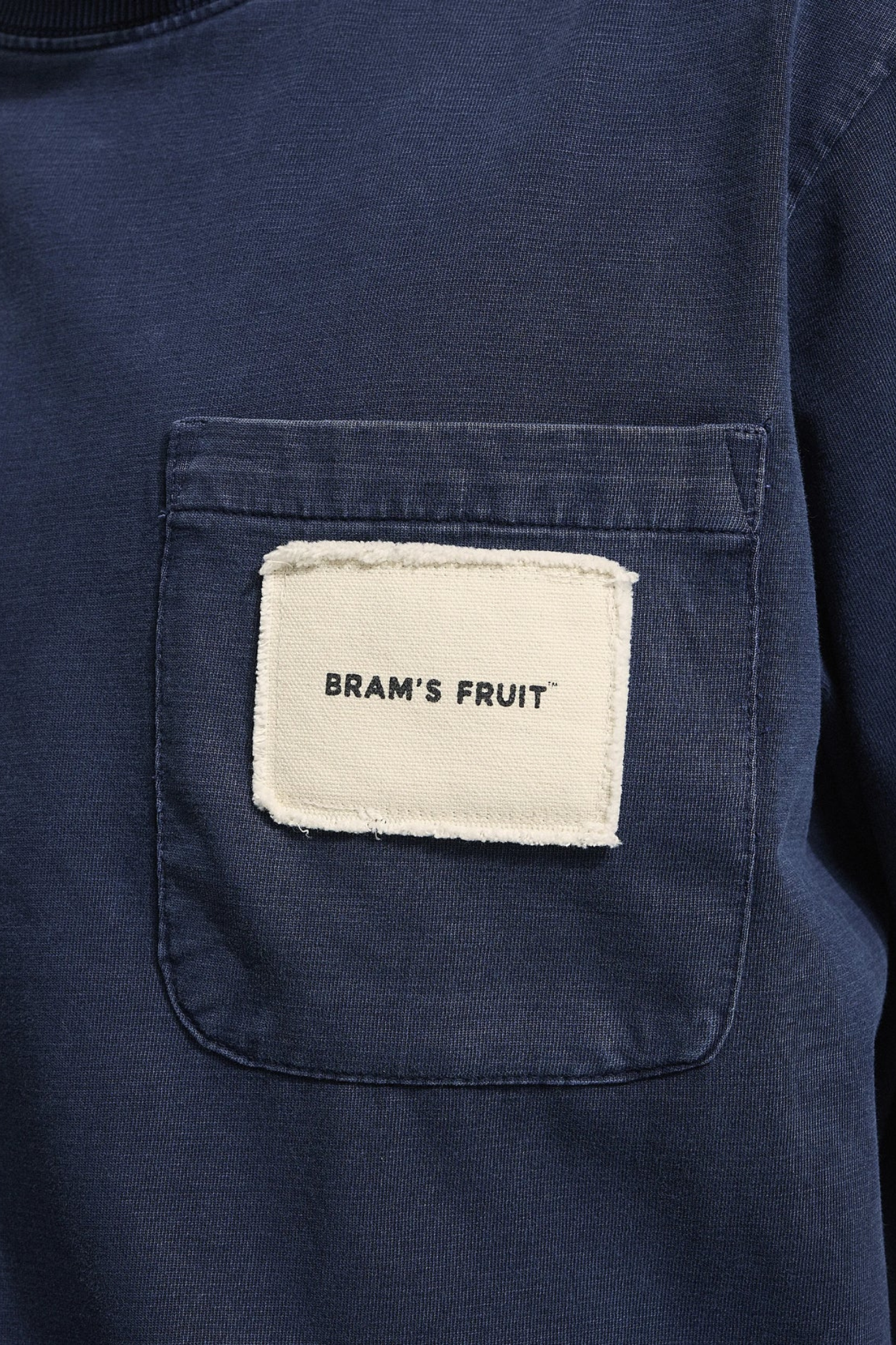CHEST POCKET T-SHIRT - WASHED MIDNIGHT BLUE