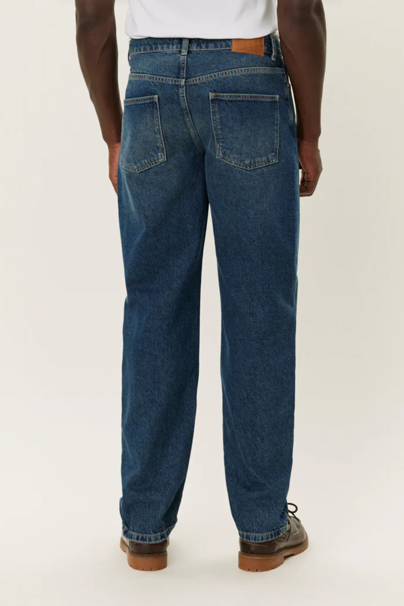 RYDER WASHED DENIM JEANS - MEDIUM INDIGO WASHED