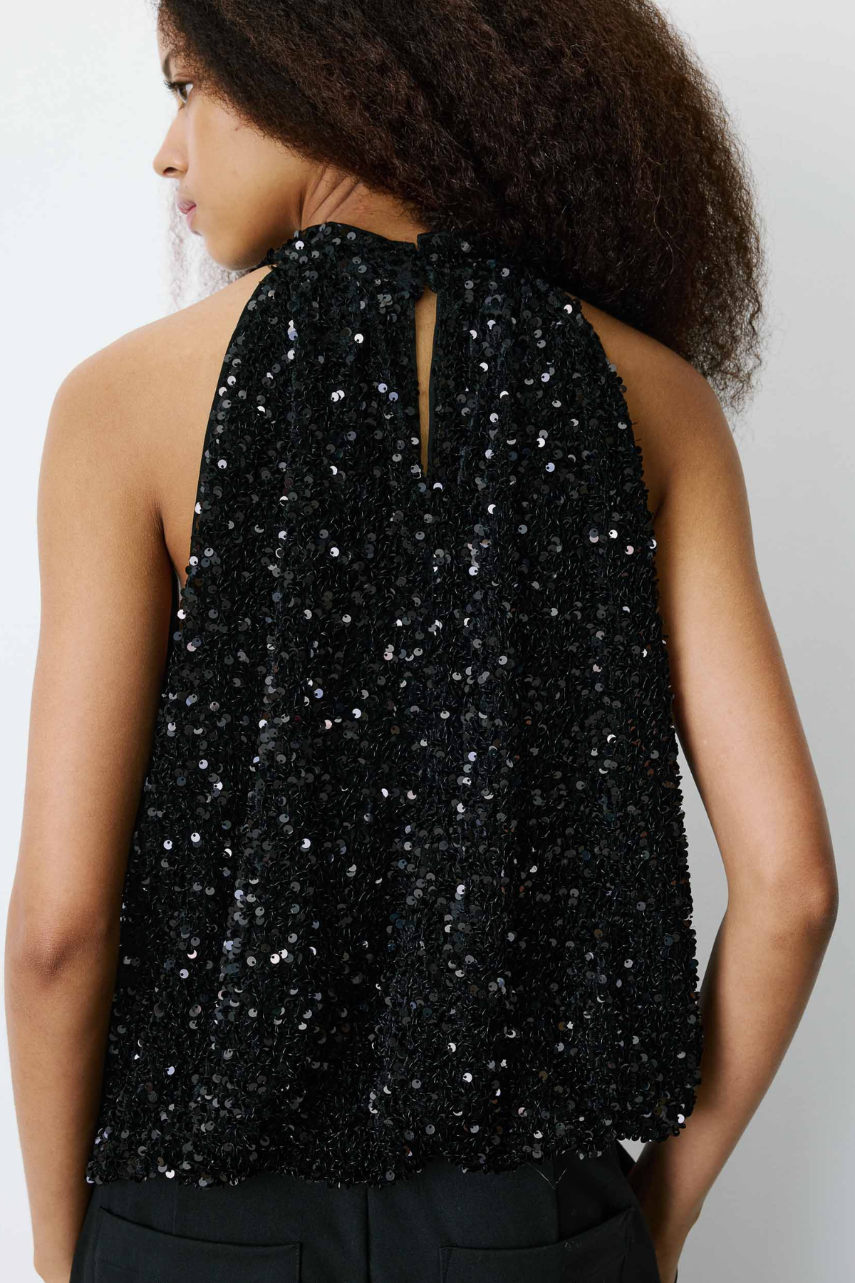 BECKY TOP - BLACK