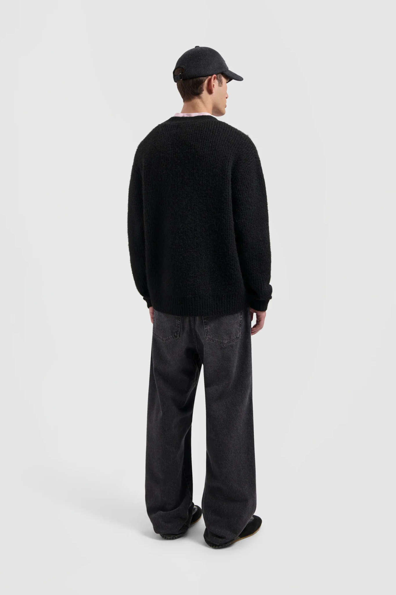 SIGNATURE KNITTED CARDIGAN