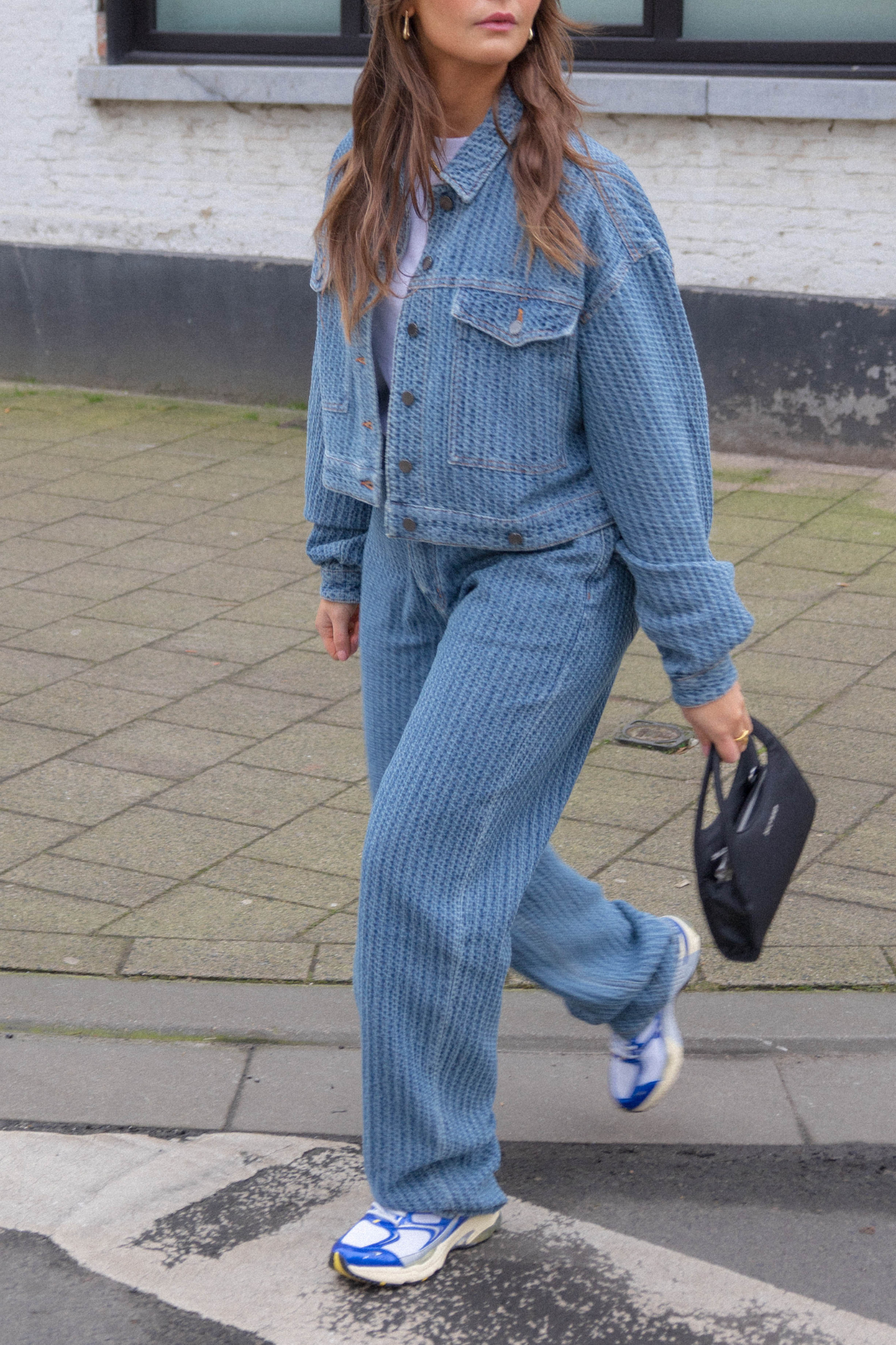 TAPERED RELAXED JEANS - LIGHT BLUE