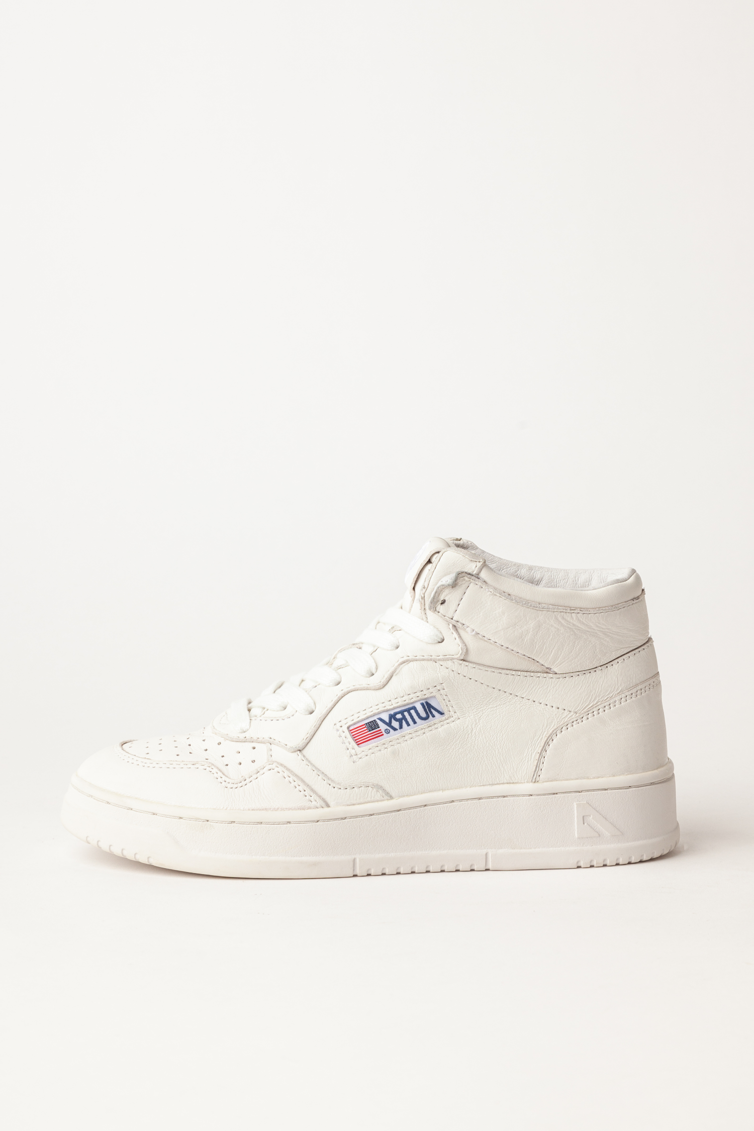 AUMW-SG10 - MEDALIST MID SNEAKERS IN SOFT GOATSKIN COLOR WHITE