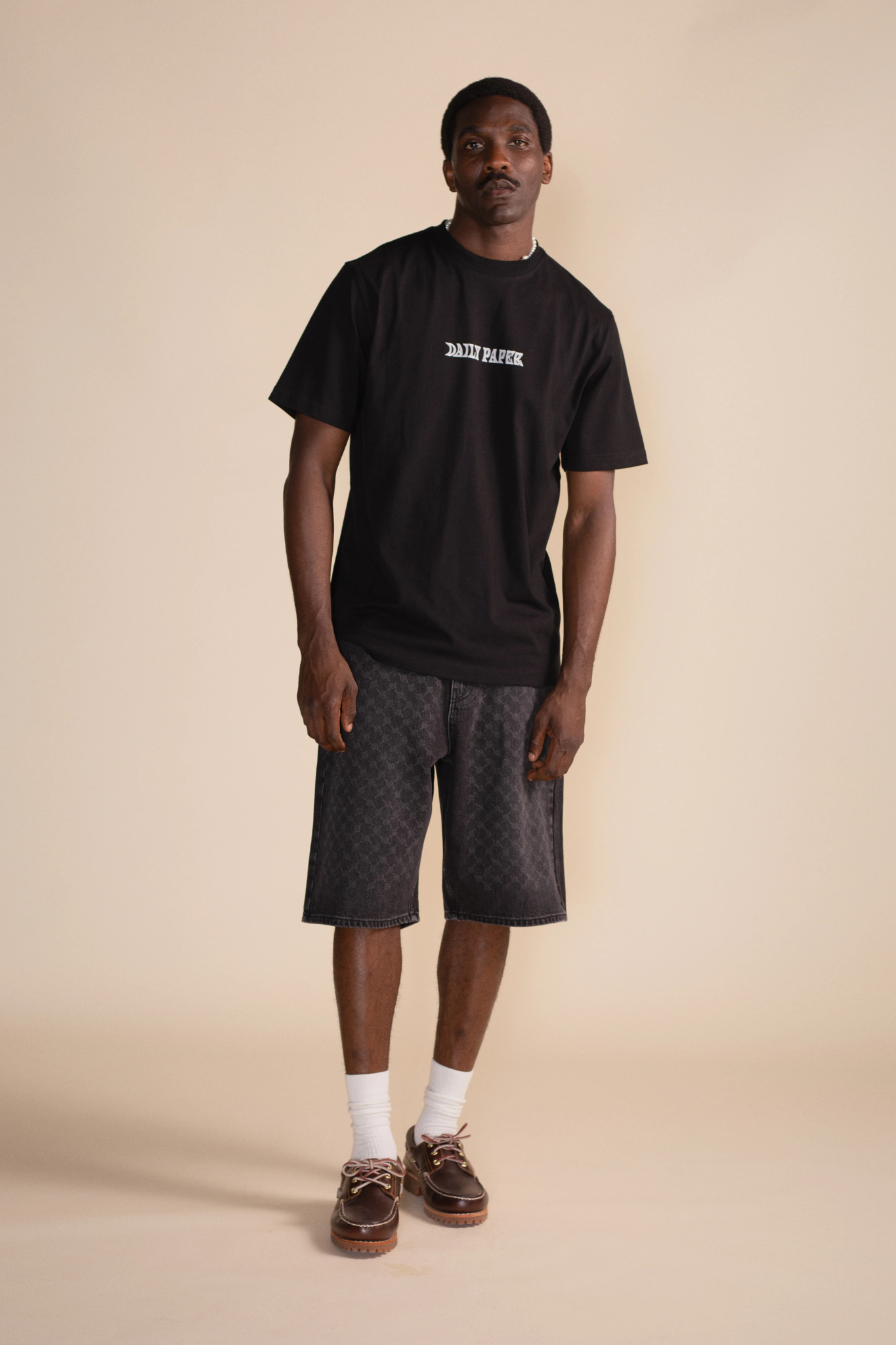OIL CAN SS T-SHIRT - BLACK