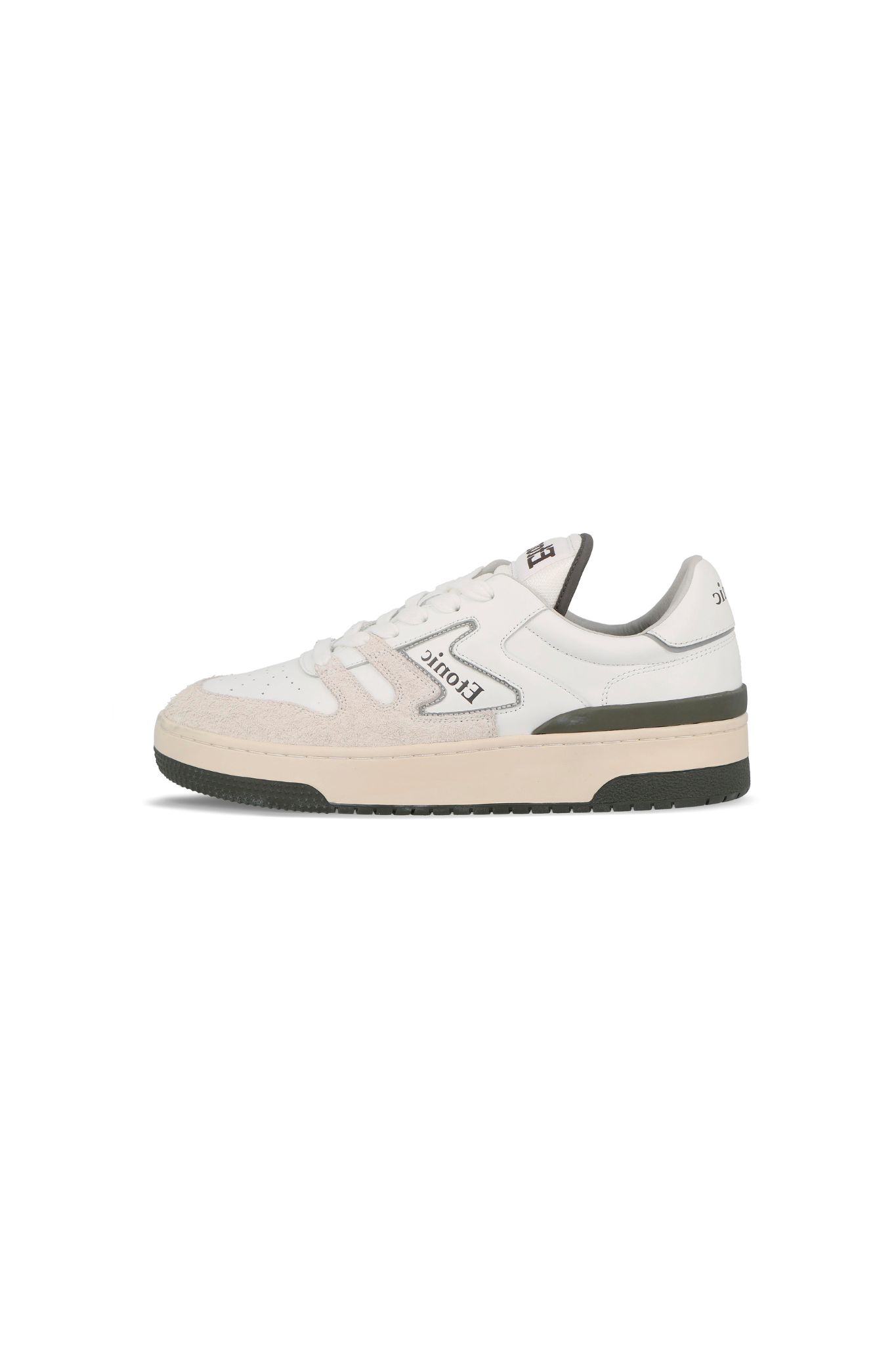 Etonic B481 sneaker in white and khaki. Side view