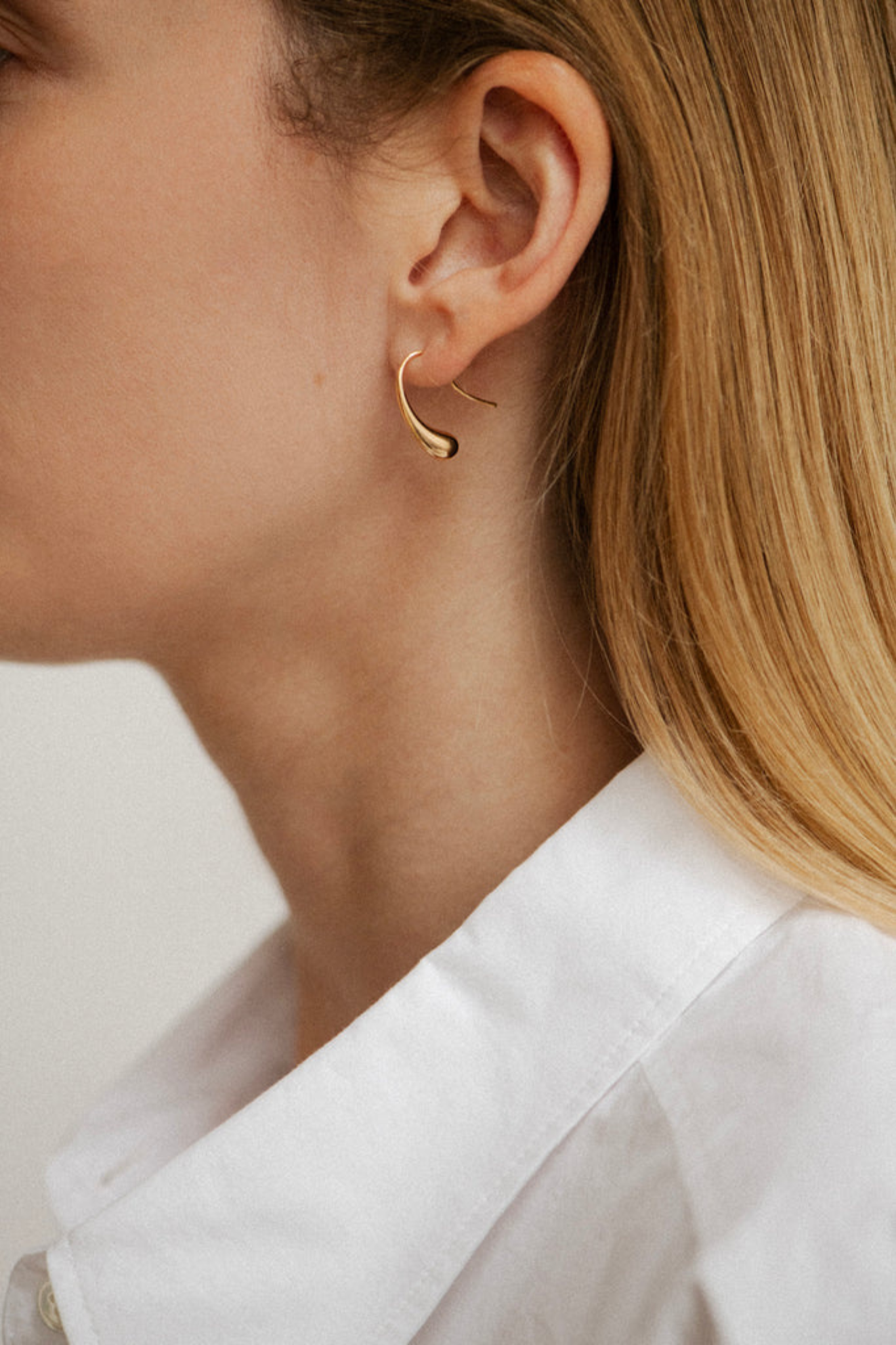 BR TEARDROP EARRINGS