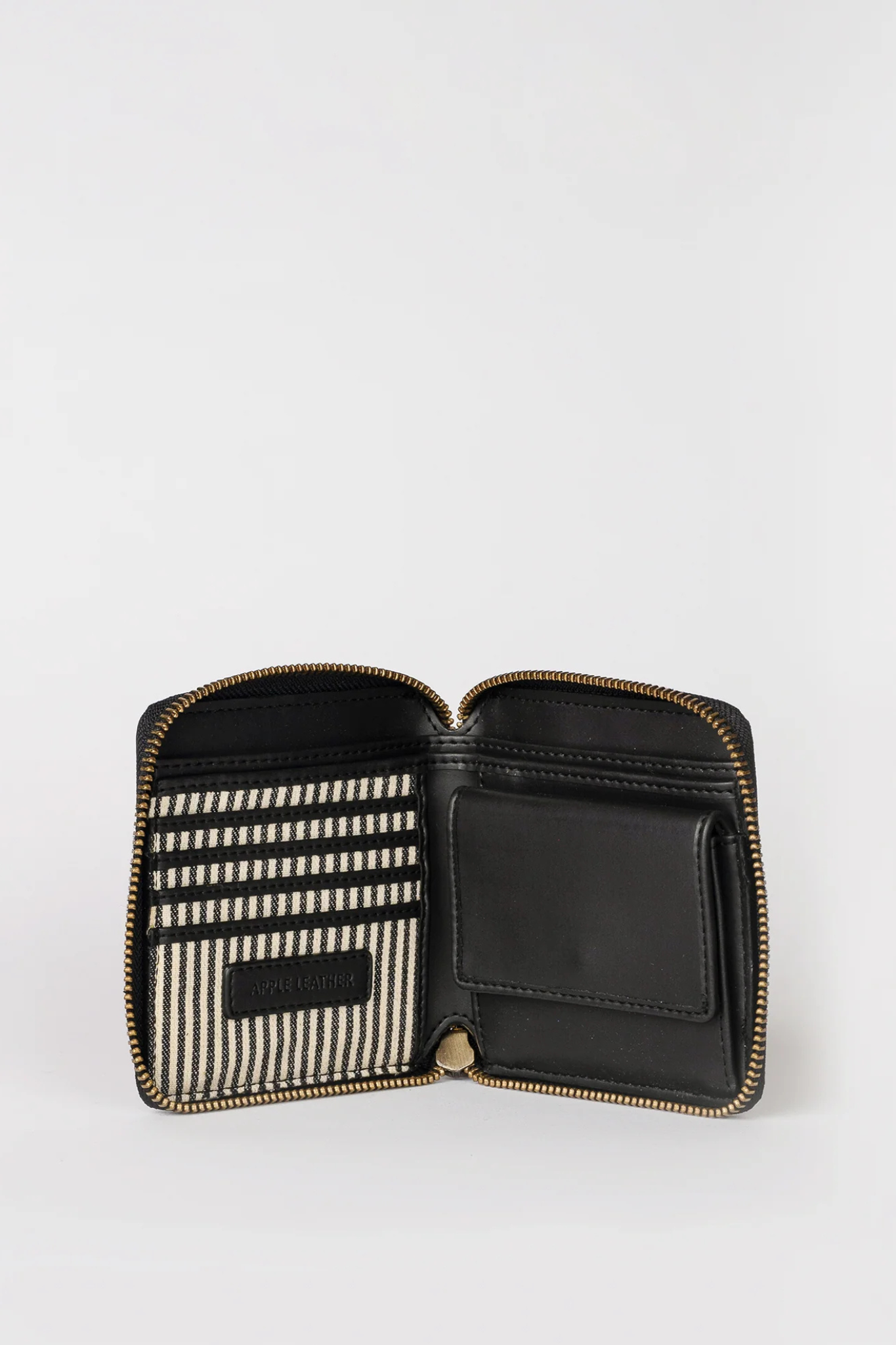 SONNY SQUARE WALLET - BLACK APPLE LEATHER