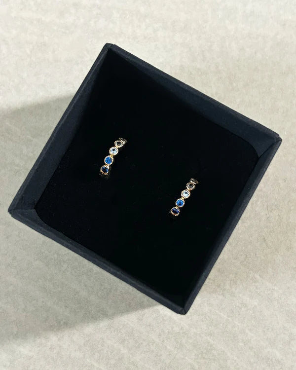 BR OLIVE BLUE SWAROVSKI CLIP EARRINGS